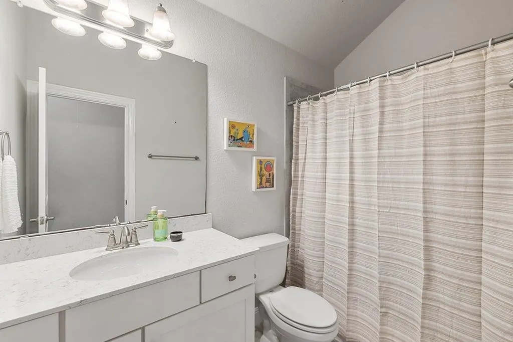 15504 Cabrillo Way Austin TX 78738