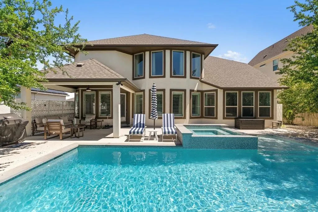 15504 Cabrillo Way Austin TX 78738