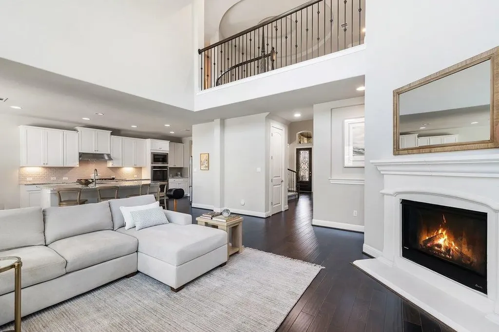 15504 Cabrillo Way Austin TX 78738