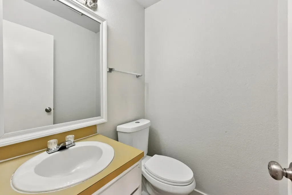 1210 Southport Drive Austin TX 78704