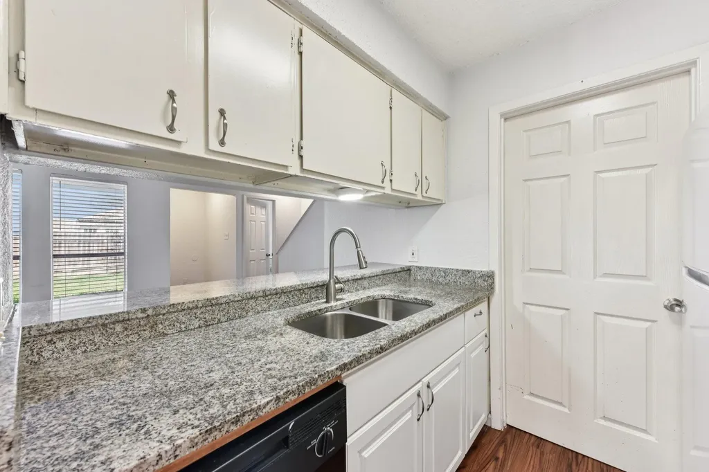 1210 Southport Drive Austin TX 78704