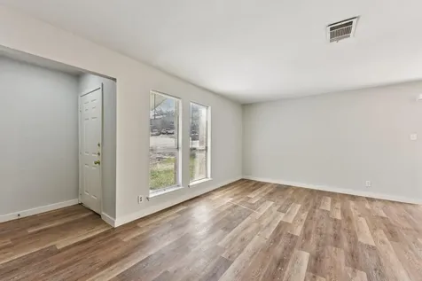 1210 Southport Drive Austin TX 78704