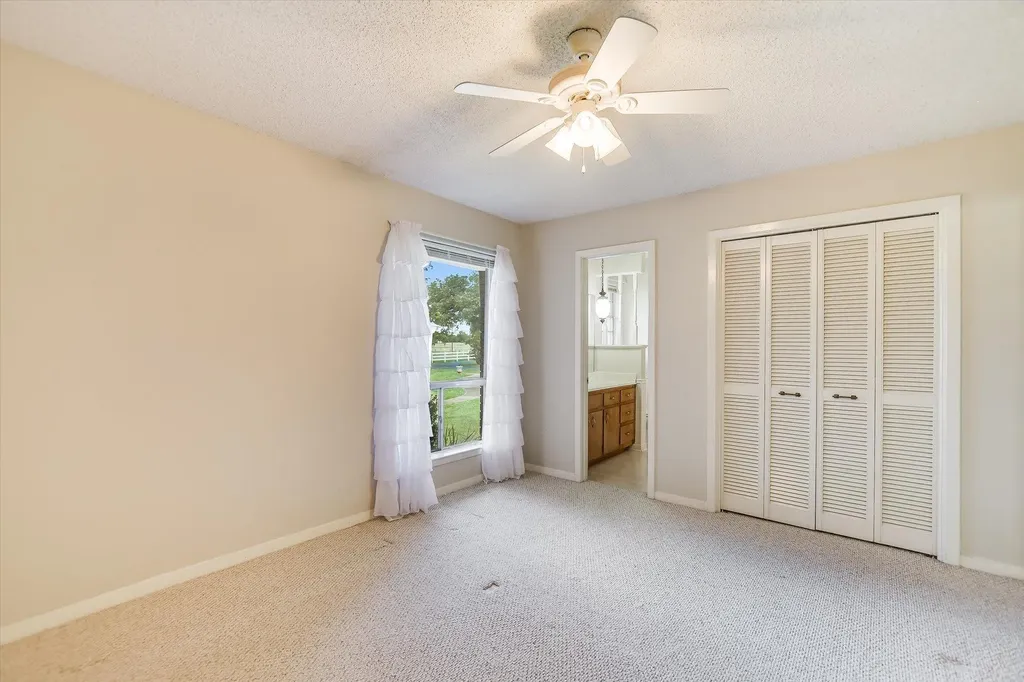 7 Brenda Lane Round Rock TX 78665