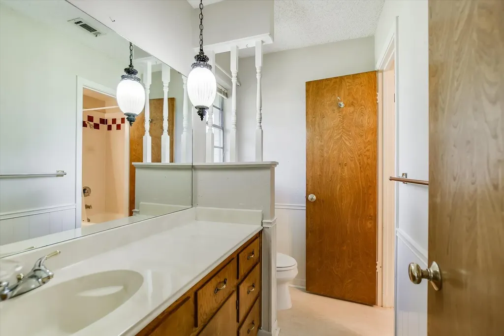 7 Brenda Lane Round Rock TX 78665