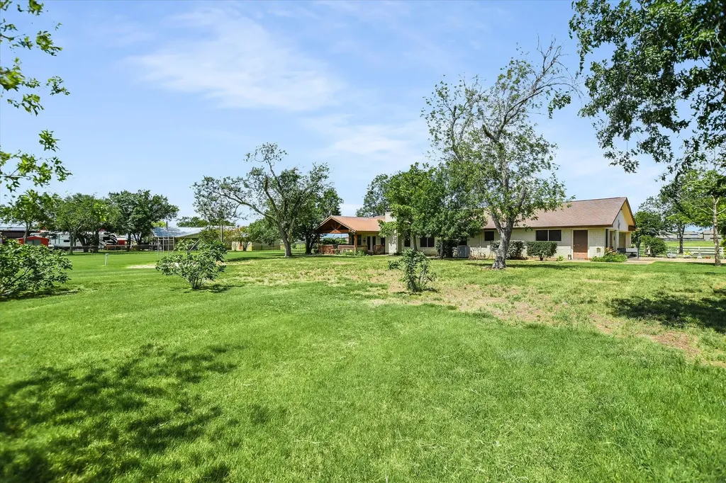 7 Brenda Lane Round Rock TX 78665