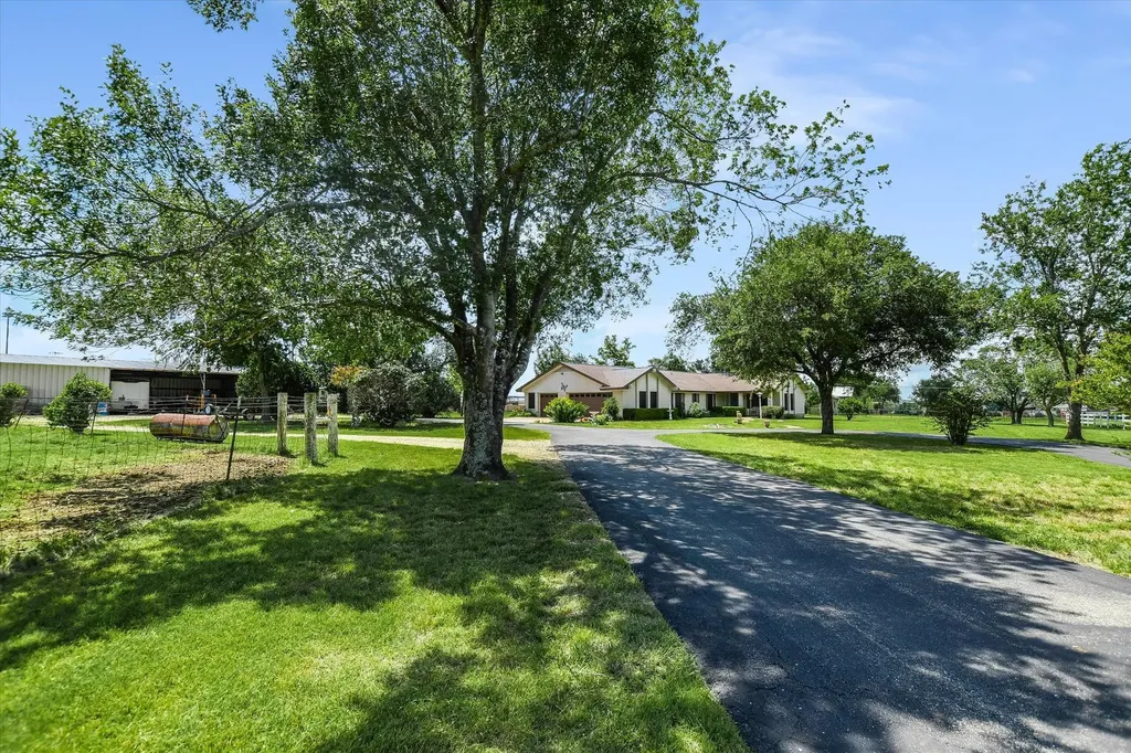 7 Brenda Lane Round Rock TX 78665