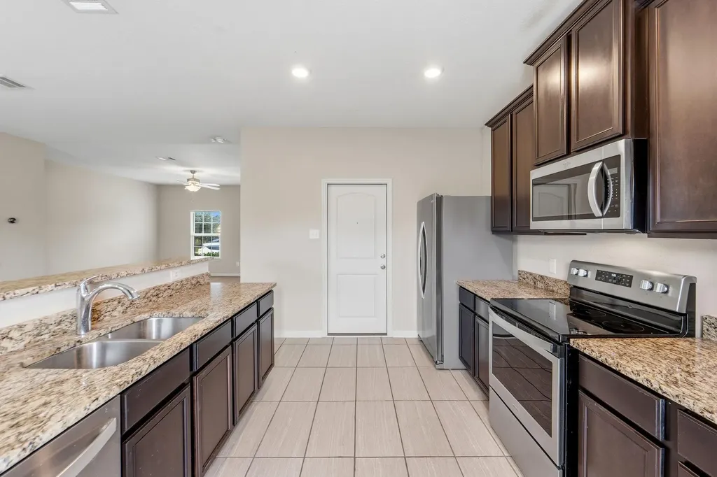 1579 Violet Lane Kyle TX 78640
