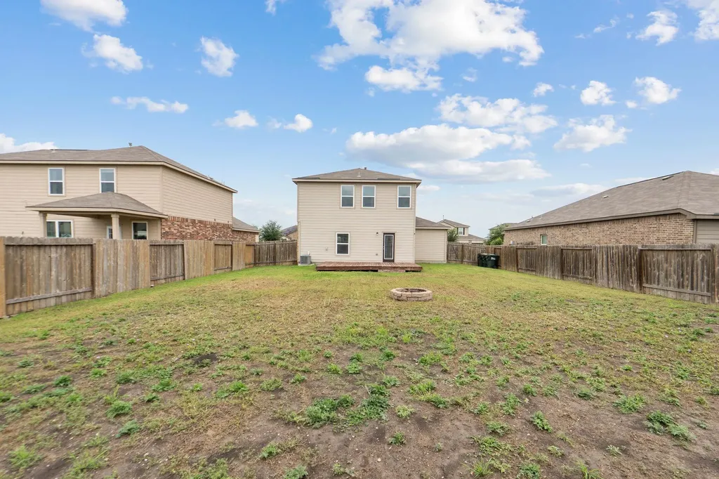 1579 Violet Lane Kyle TX 78640
