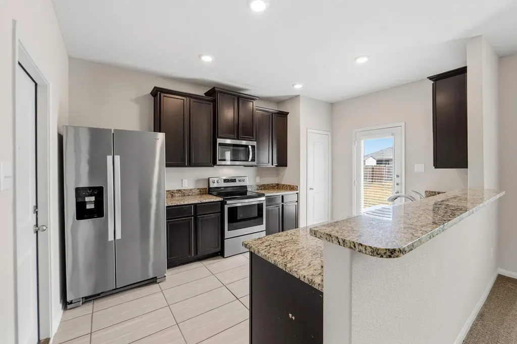 1579 Violet Lane Kyle TX 78640
