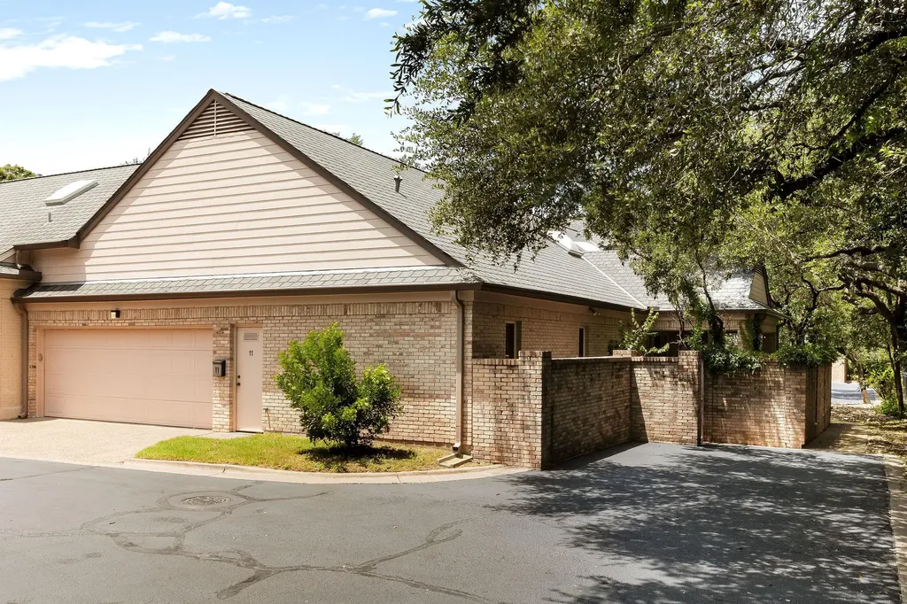 2834 Montebello Road Austin TX 78746