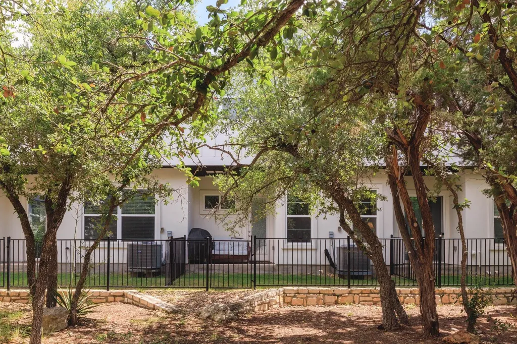 12001 Vista Parke Drive Austin TX 78726