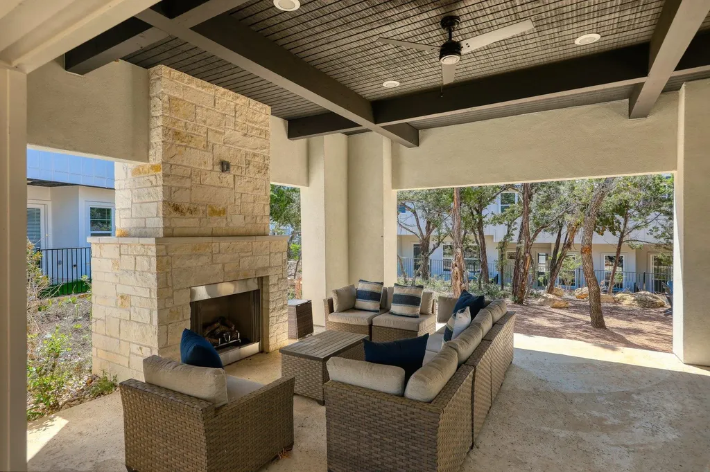 12001 Vista Parke Drive Austin TX 78726