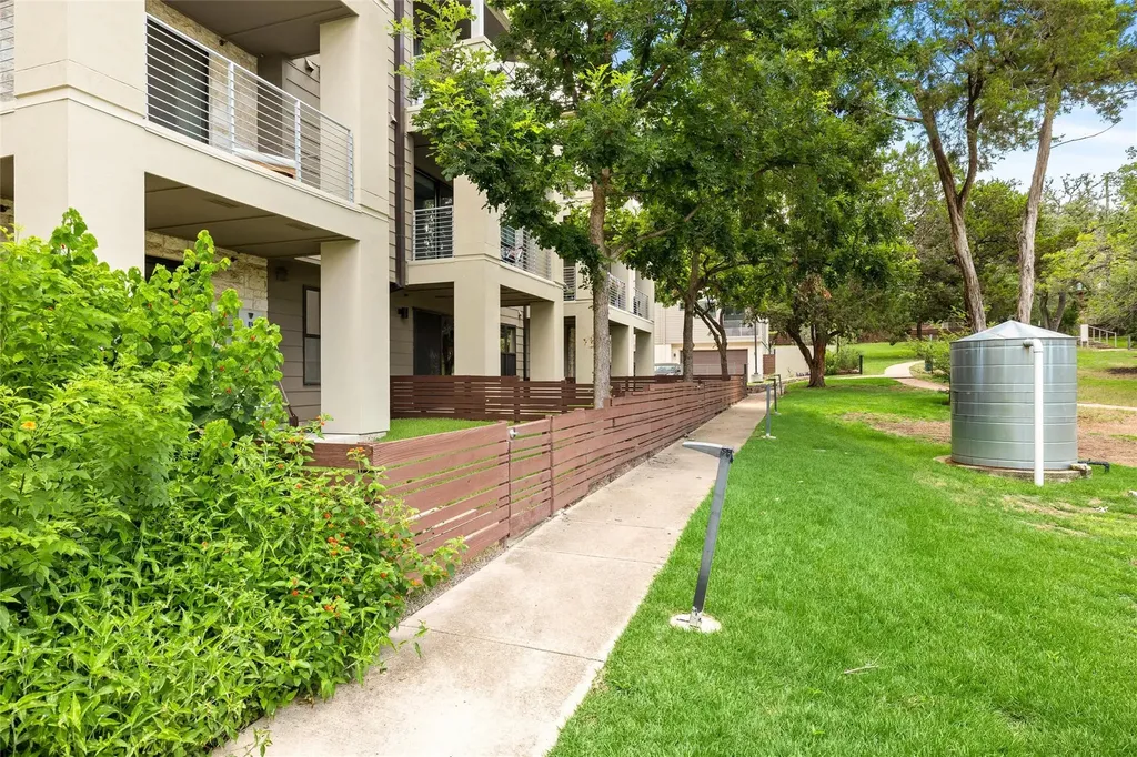 2804 Treble Lane Austin TX 78704