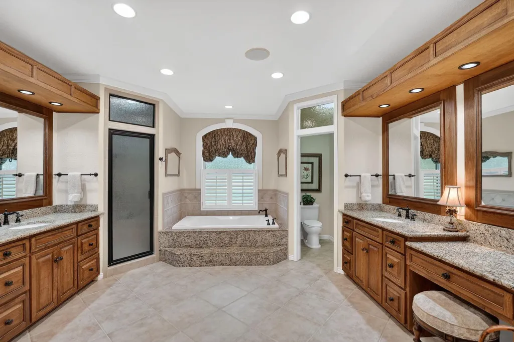 104 Lakewood Trail Leander TX 78641