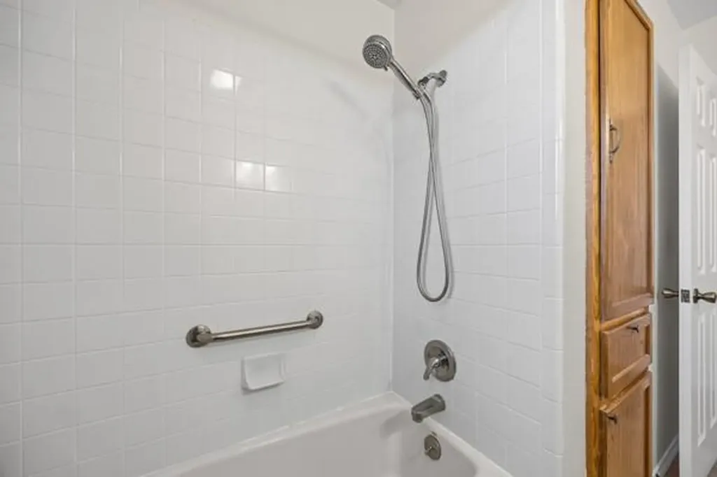 1510 Sunrise Terrace Lockhart TX 78644