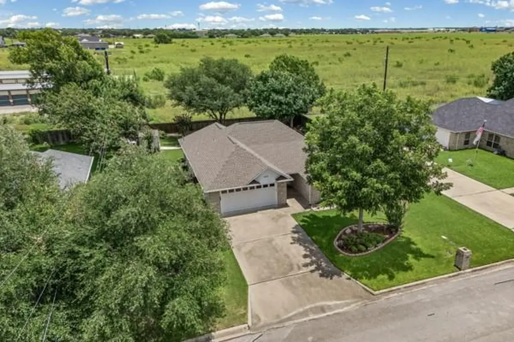 1510 Sunrise Terrace Lockhart TX 78644