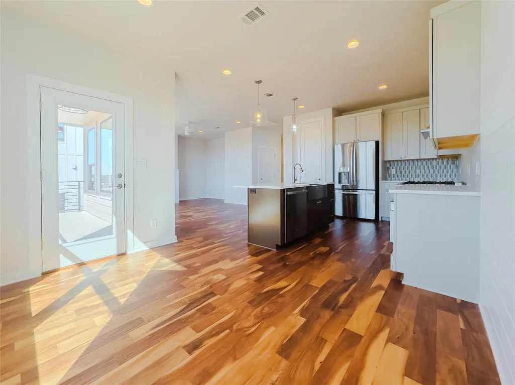 25829 Case Lane Spicewood TX 78669
