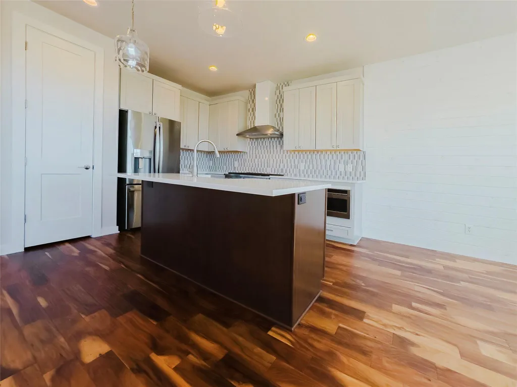 25829 Case Lane Spicewood TX 78669