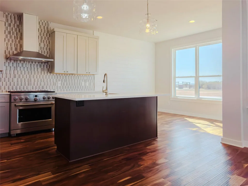 25829 Case Lane Spicewood TX 78669