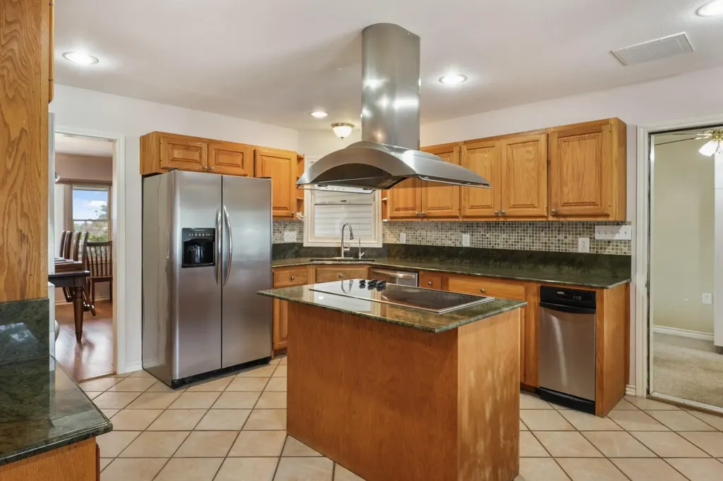 6625 E Post Road Kyle TX 78640