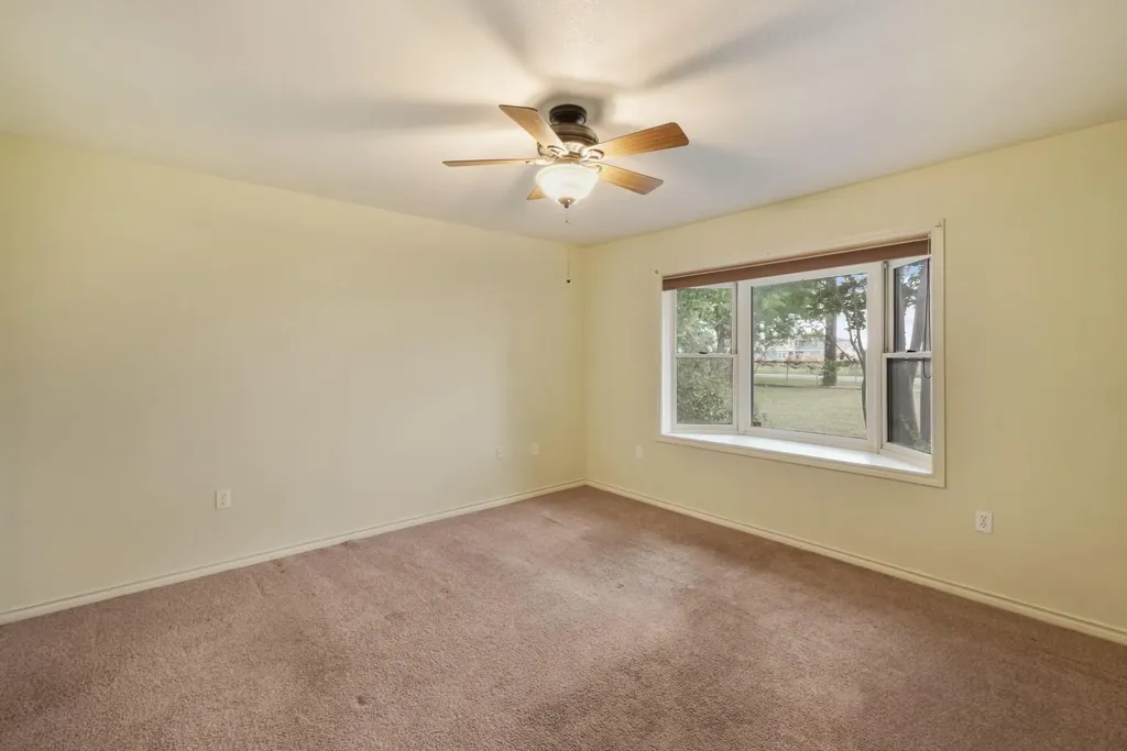 6625 E Post Road Kyle TX 78640