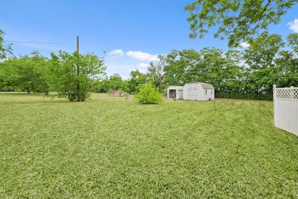 6625 E Post Road Kyle TX 78640