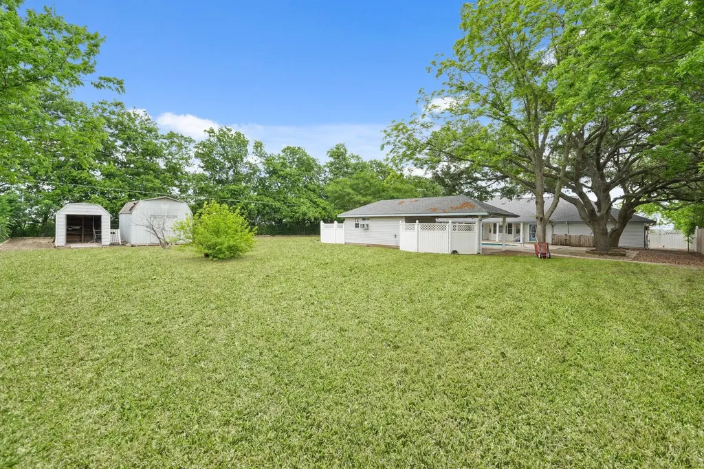 6625 E Post Road Kyle TX 78640