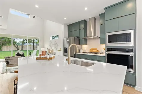 4800 Russet Hill Drive Austin TX 78723