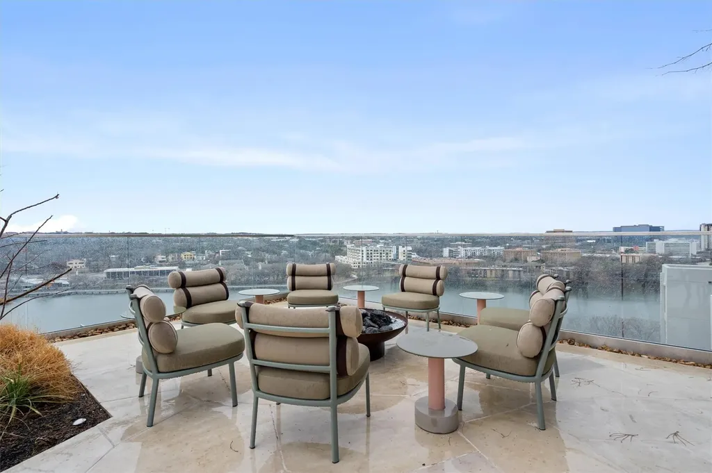 44 East Avenue Austin TX 78701