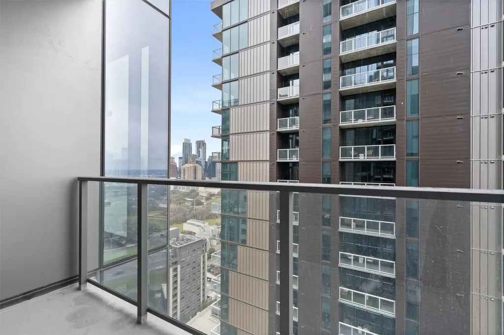 44 East Avenue Austin TX 78701