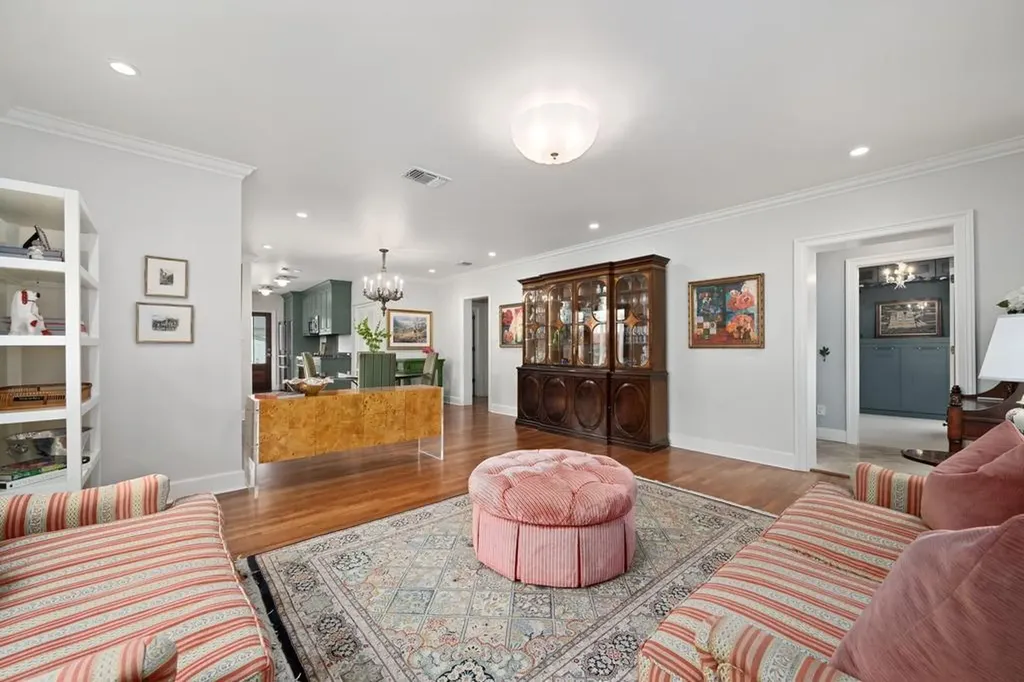 1908 W 37th Street Austin TX 78731
