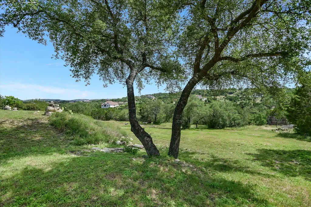 20409 Cordill Lane Spicewood TX 78669