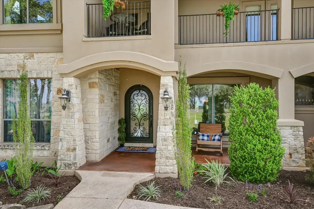 20409 Cordill Lane Spicewood TX 78669
