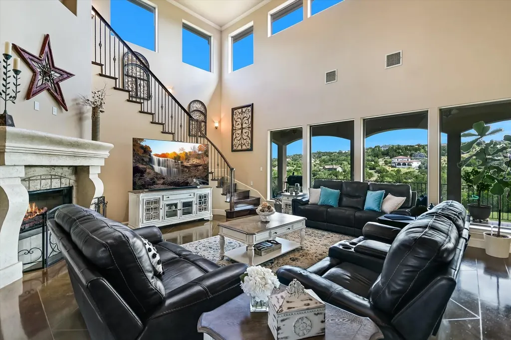20409 Cordill Lane Spicewood TX 78669