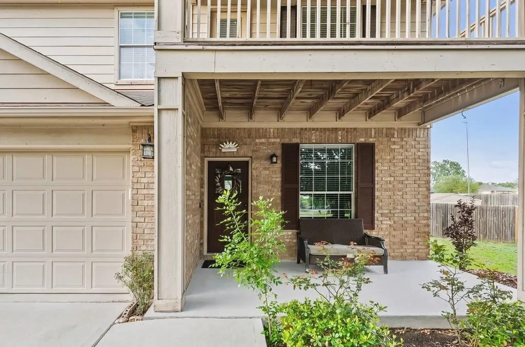 140 Wolfberry Path Buda TX 78610