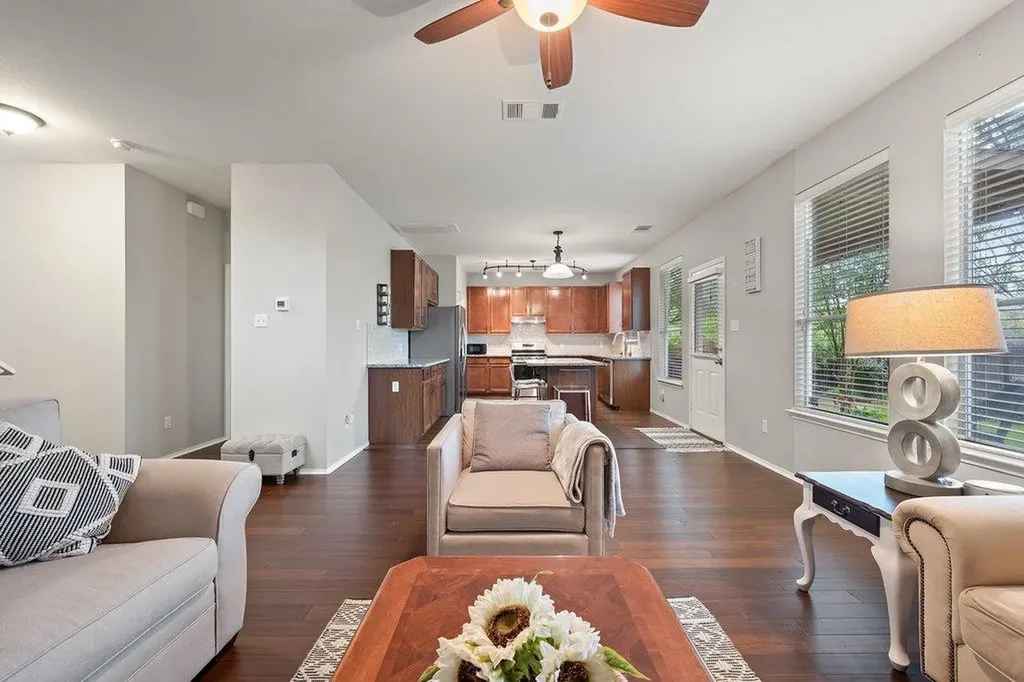 140 Wolfberry Path Buda TX 78610