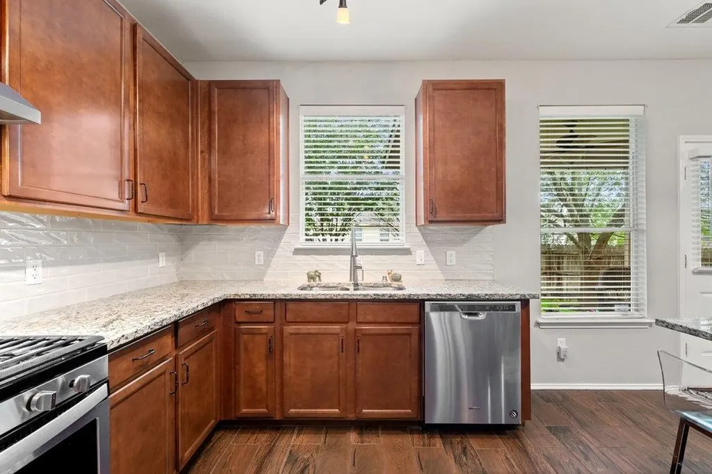 140 Wolfberry Path Buda TX 78610