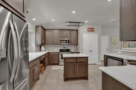 120 Sierra Way Canyon Lake TX 78133