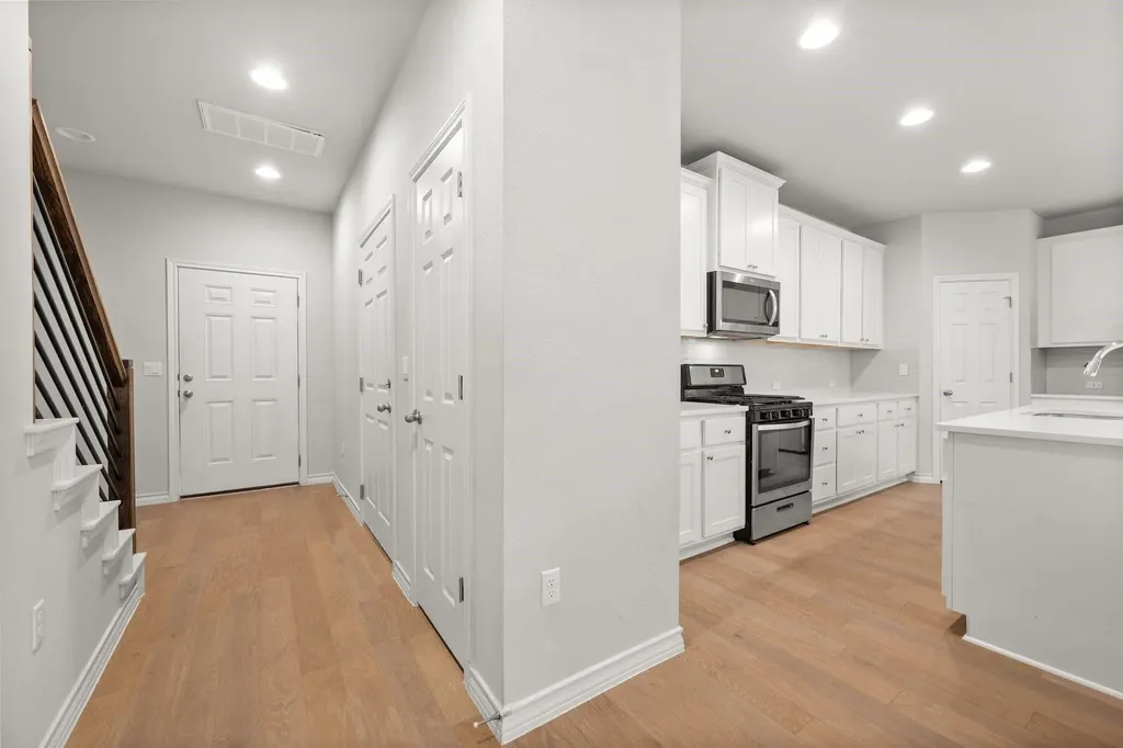 5107 Lemon Tree Path Austin TX 78723