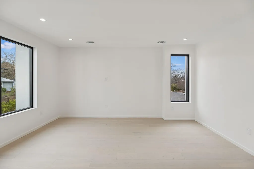 3007 Locke Lane Austin TX 78704