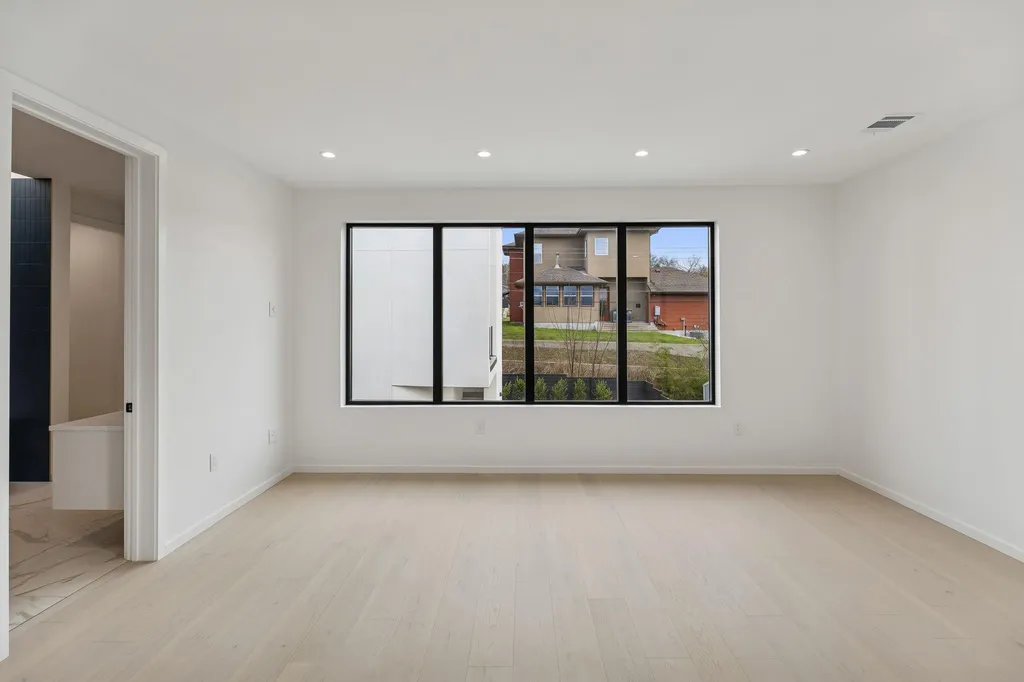 3007 Locke Lane Austin TX 78704