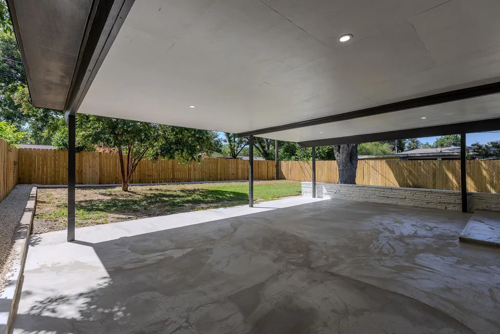 7803 Lazy Lane Austin TX 78757