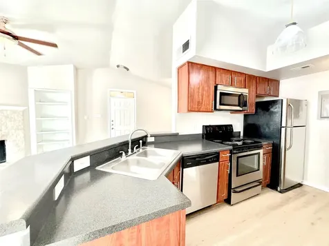 6804 N Capital Of Tx Highway Austin TX 78731