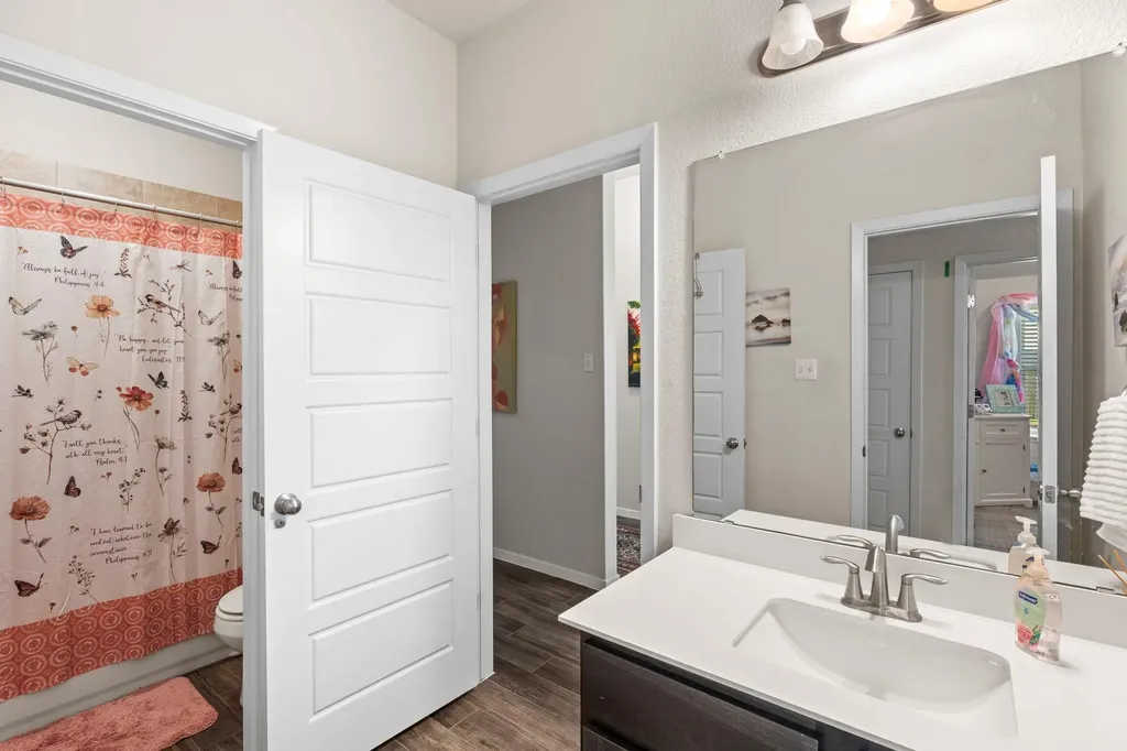 205 Four Star Drive Elgin TX 78621