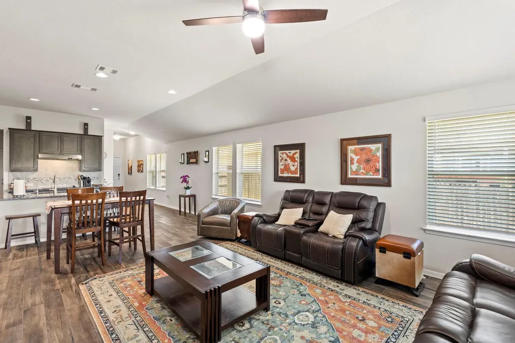 205 Four Star Drive Elgin TX 78621