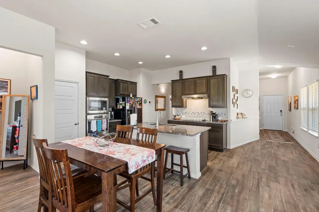 205 Four Star Drive Elgin TX 78621