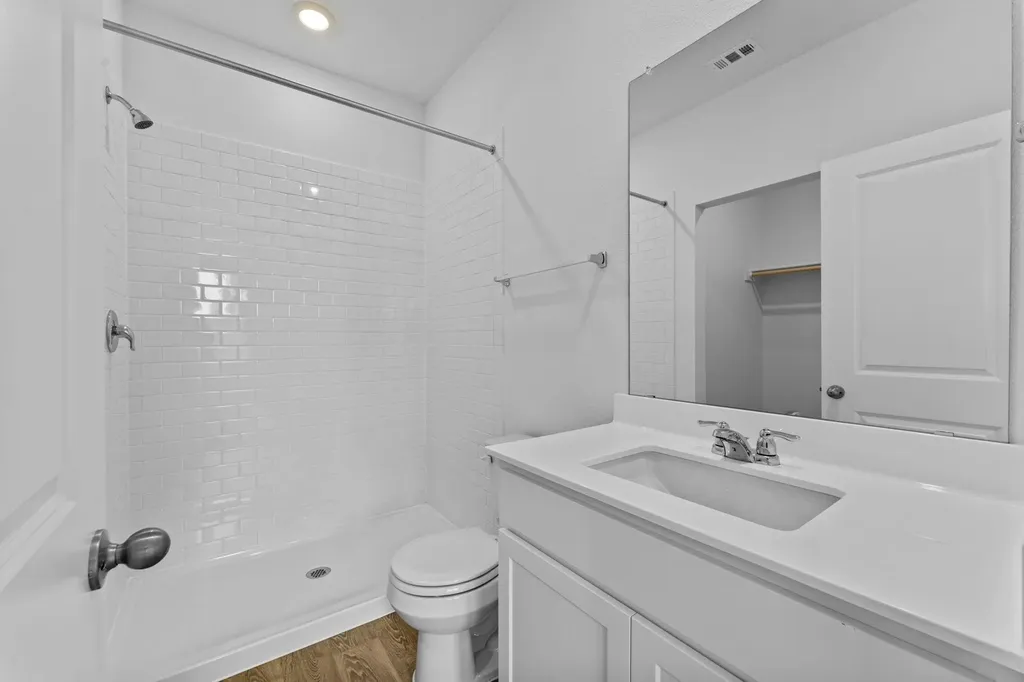 231 Harrison Crossing Kyle TX 78640