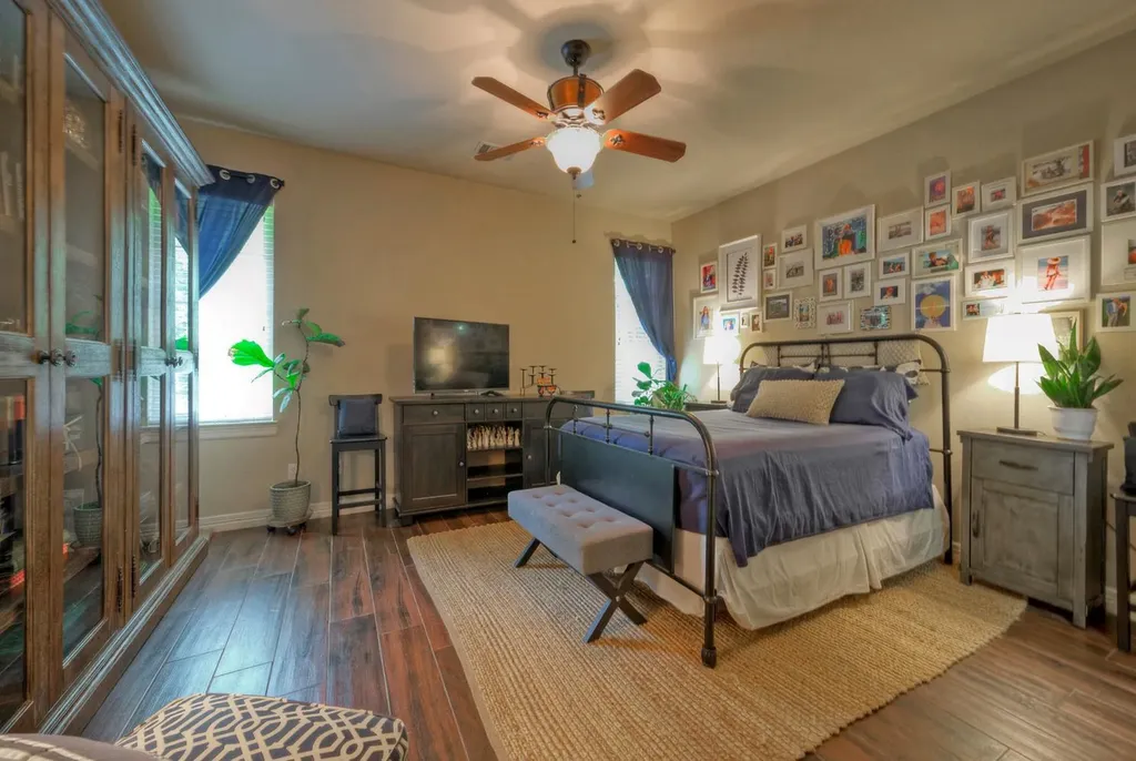 15705 Wildwood Trail Austin TX 78734