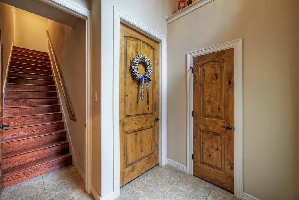 15705 Wildwood Trail Austin TX 78734
