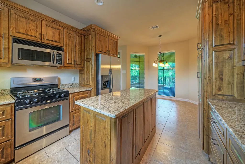 15705 Wildwood Trail Austin TX 78734